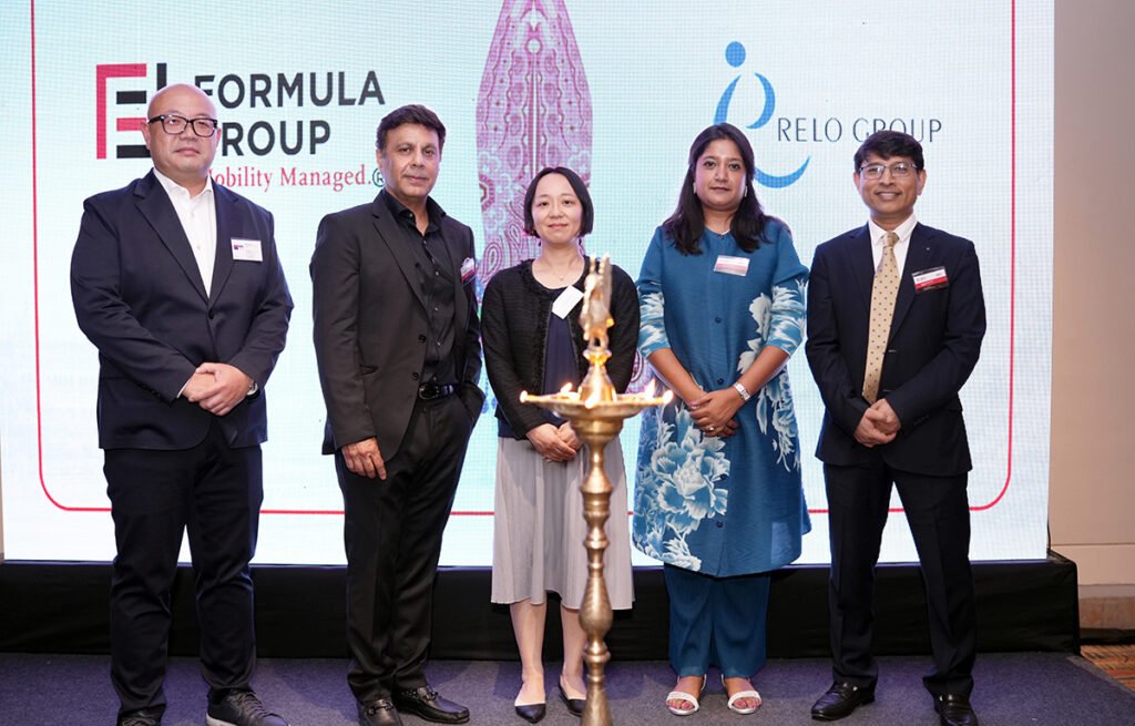 日本人駐在員家族との対話から始まったFormula Group
